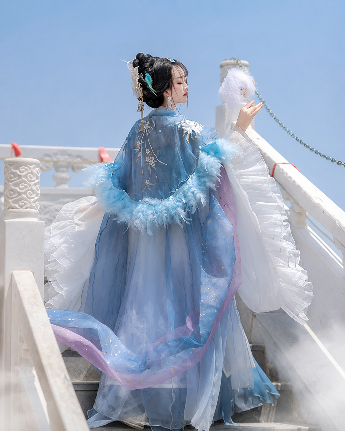 【Qingyu Xianzi】 Tang-Style Chest-High Hanfu Set with Flowing Cape
